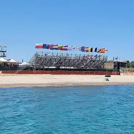 Aurora Bed and breakfast 4*