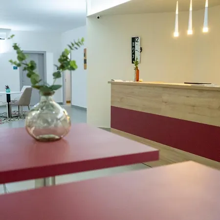 Aurora Couette-café 4*