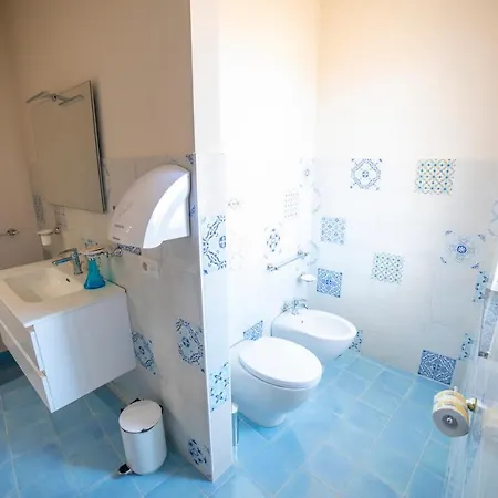 Bed & Breakfast Aurora Ciro Marina