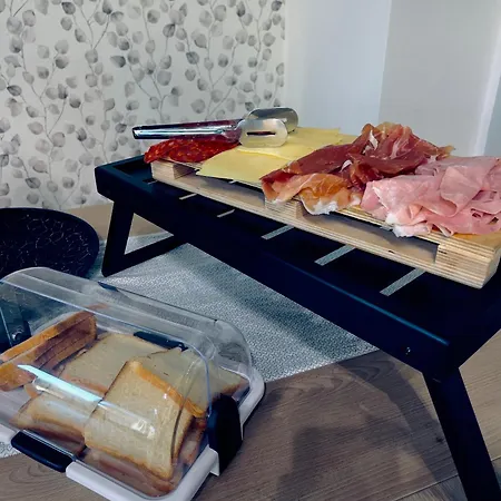 Aurora Bed & Breakfast 4*