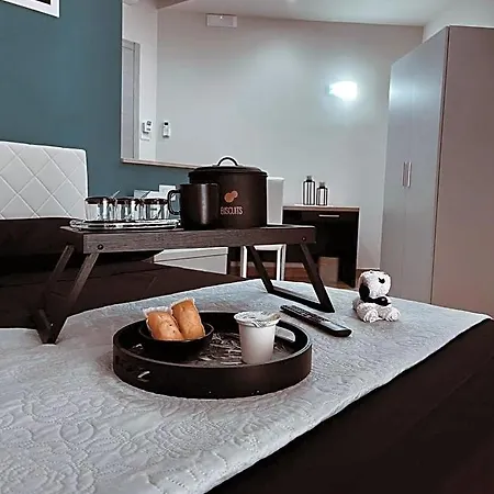 Aurora 4*